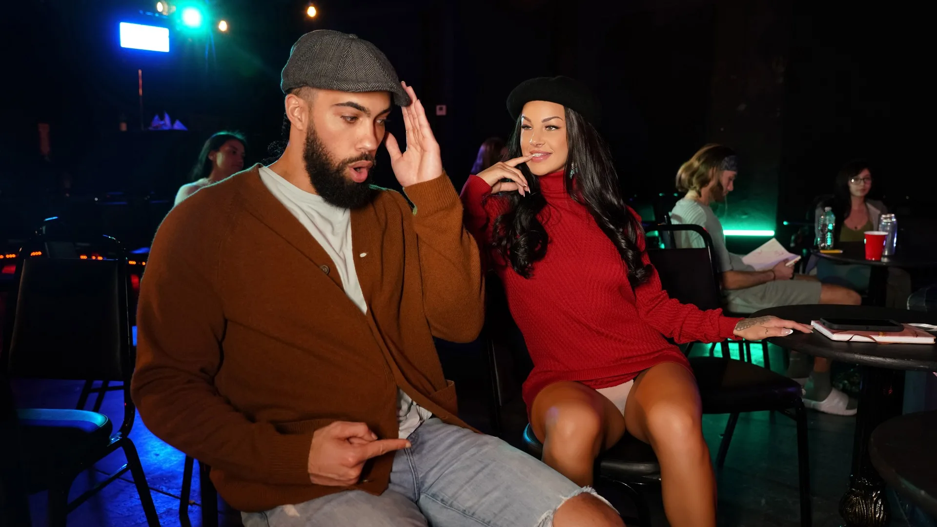 Poetry Slam Bam Sex - Crazy College GFs - 418099