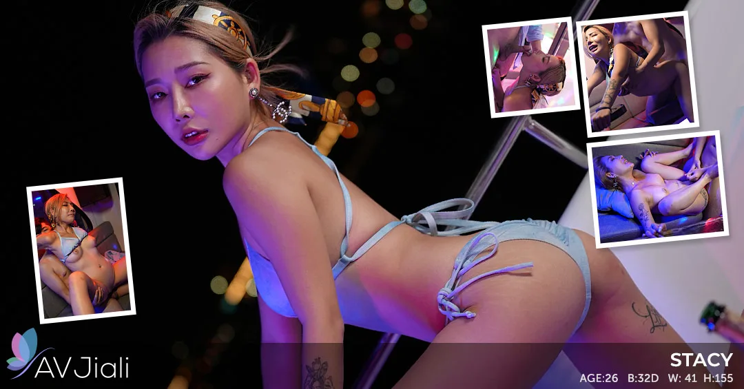 Stacy and friends spend the day on a boat playing and fucking - AV Jiali - 1129514