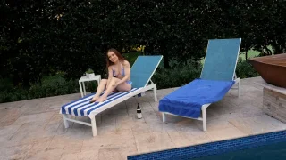 Haley Spades Seduces The Pool Guy - Sex Selector - 1142697
